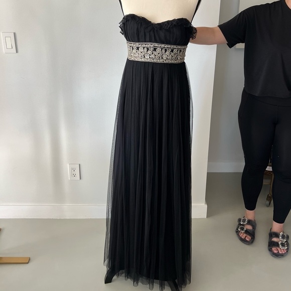 Marchesa Notte Black Gown - Picture 1 of 16